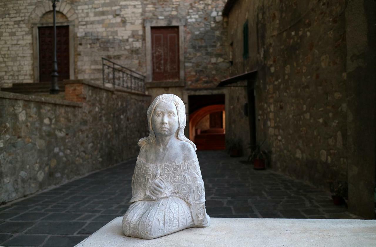 Andante Appartamenti Castelnuovo di Val di Cecina Exteriör bild